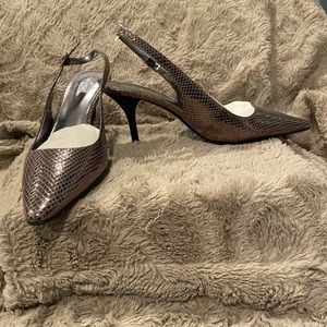 Calvin Klein Sling back shoe